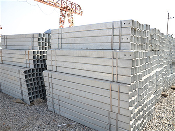 镀锌波形护栏立柱